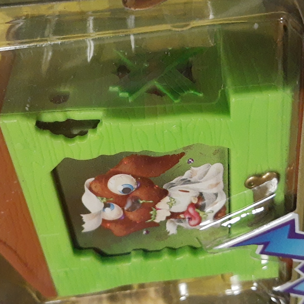 The Ugglys Pet Shop Series 1 Exclusive Slabrador Toy Collectible (Box Damage) - Picture 4 of 13